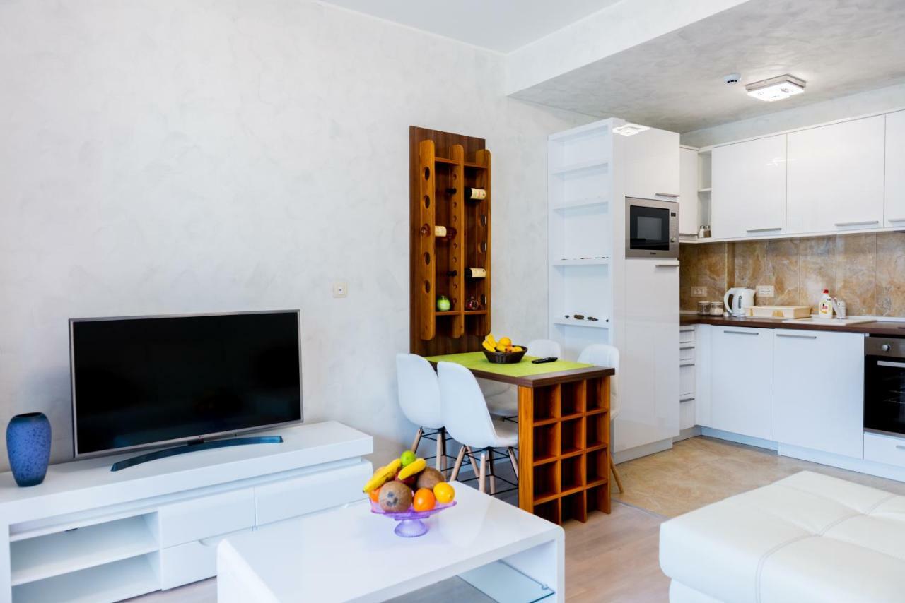 Harmonia Panorama Apartments 부드바 외부 사진